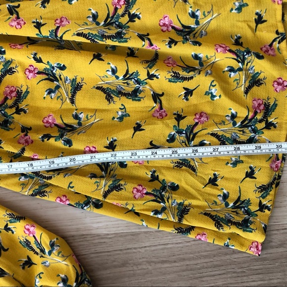 ❌ donated ❌ Puff Sleeve Sweetheart Mini Dress - Picture 3 of 8